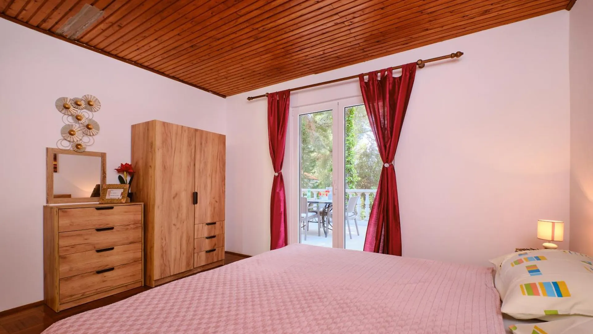 Rustic Holiday Home - Artatore Mali Lošinj