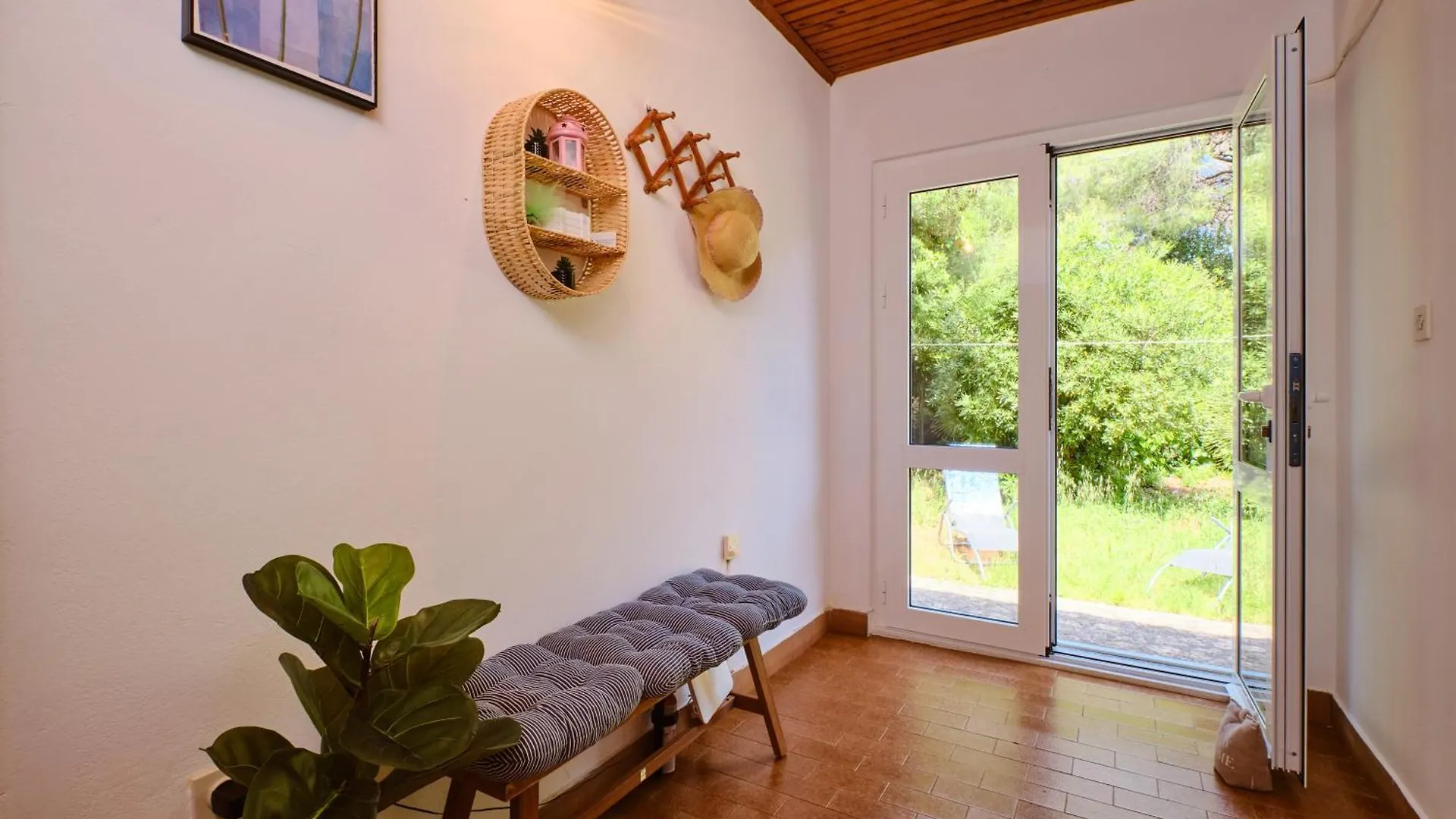 Rustic Holiday Home - Artatore Mali Lošinj 0*,