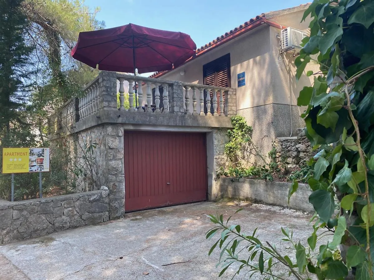 Rustic Holiday Home - Artatore Mali Losinj