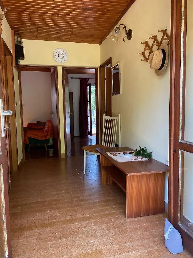 Rustic Holiday Home - Artatore Mali Lošinj