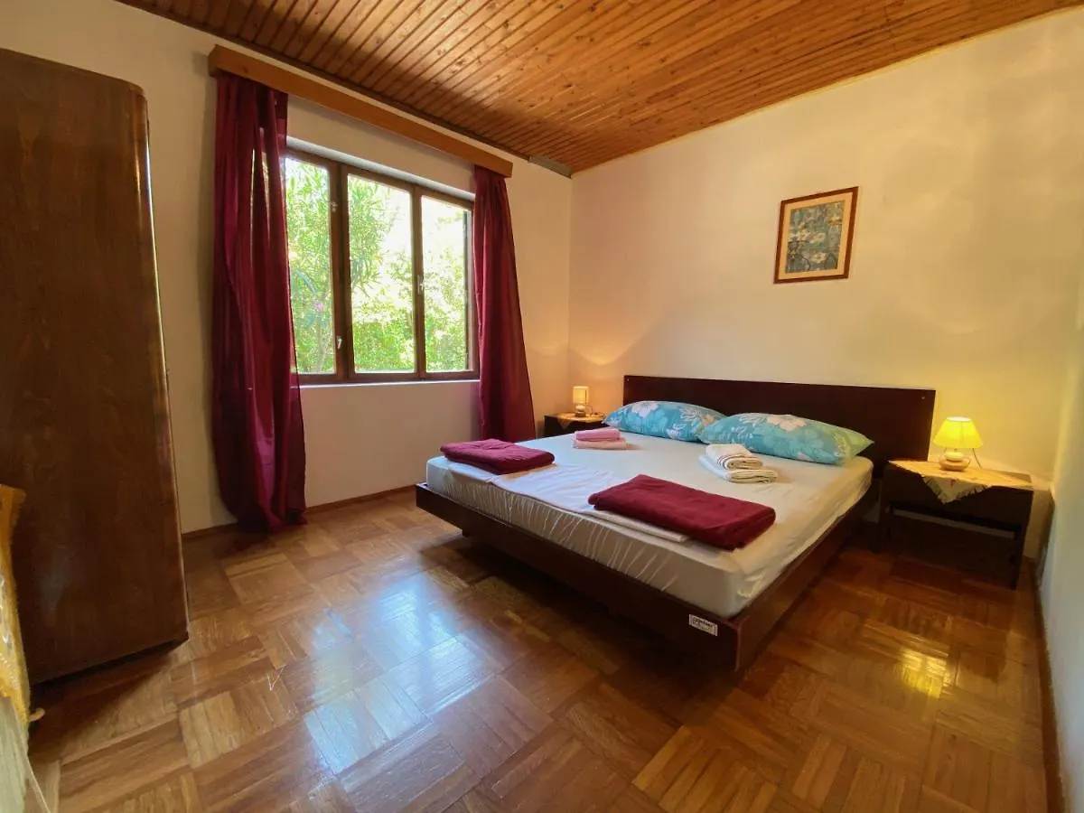 Rustic Holiday Home - Artatore Mali Lošinj Κροατία